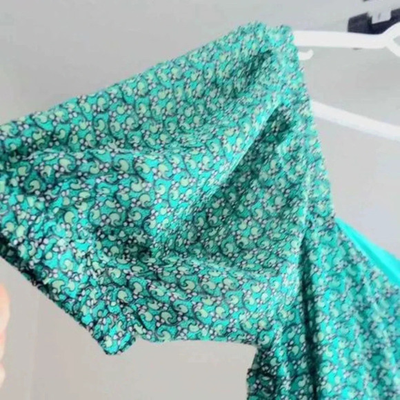 NEW Anthropologie 10 Floral Puff Sleeved Cut  Out Midi Dress Green Handkerchief - Picture 10 of 11